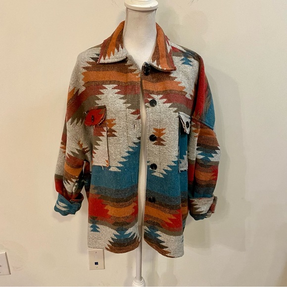 Jackets & Blazers - Women’s Geometric Aztec Multi Color Shacket Jacket Size 2X